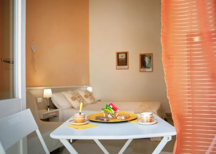 *1*7*4* Via Roma Отель типа 